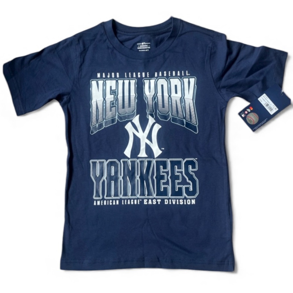 Genuine Merchandise New York Yankees Navy Tee